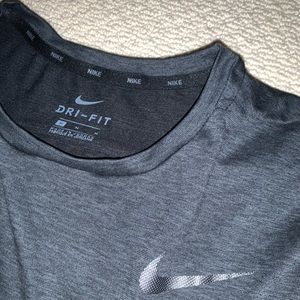 NIKE DRYFIT - GRAY - Medium